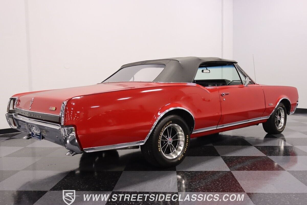 1967 Oldsmobile 442 Convertible - photo 12