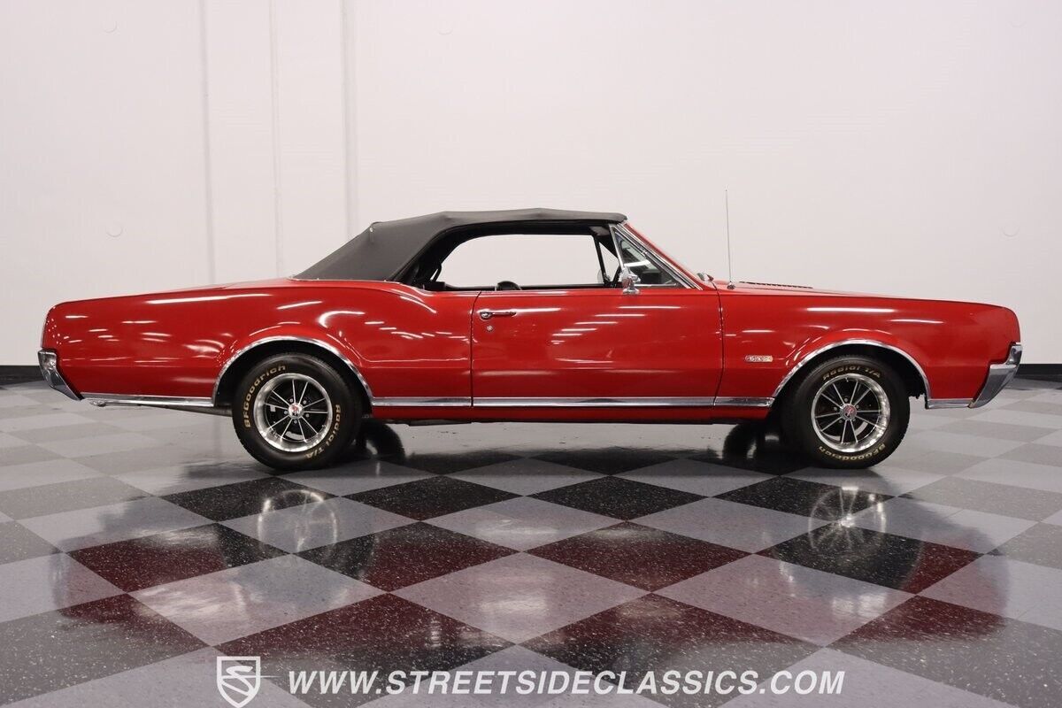 1967 Oldsmobile 442 Convertible - photo 13