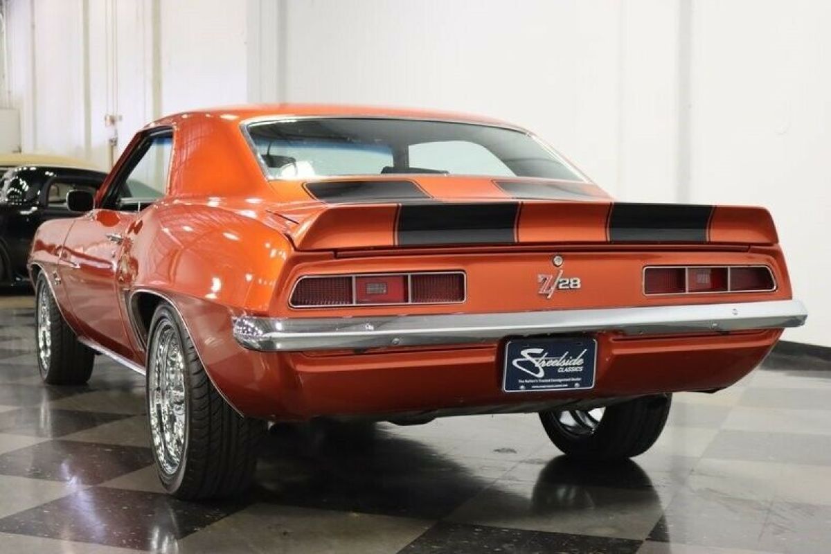 1969 Chevrolet Camaro - photo 11