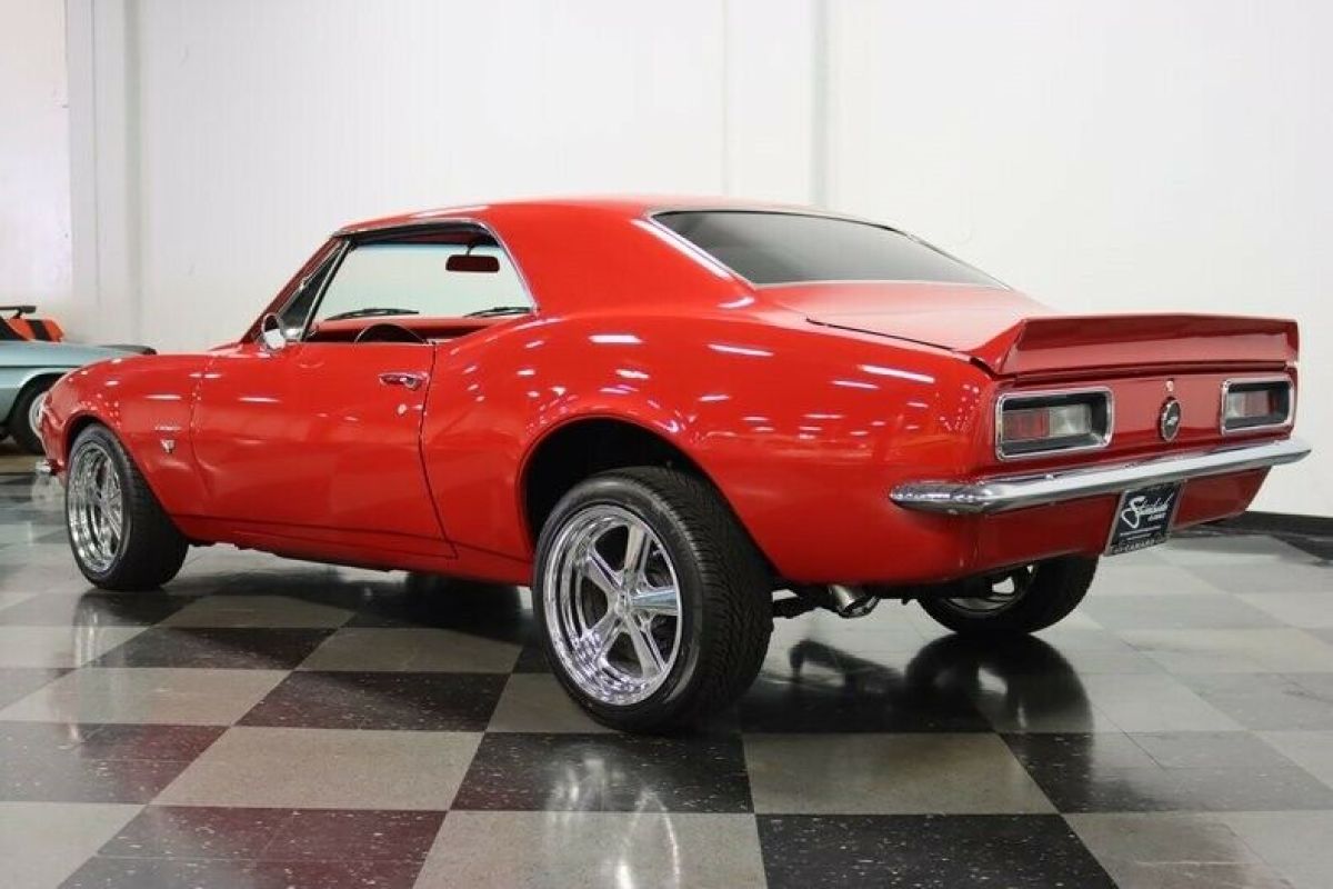 1967 Chevrolet Camaro - photo 10