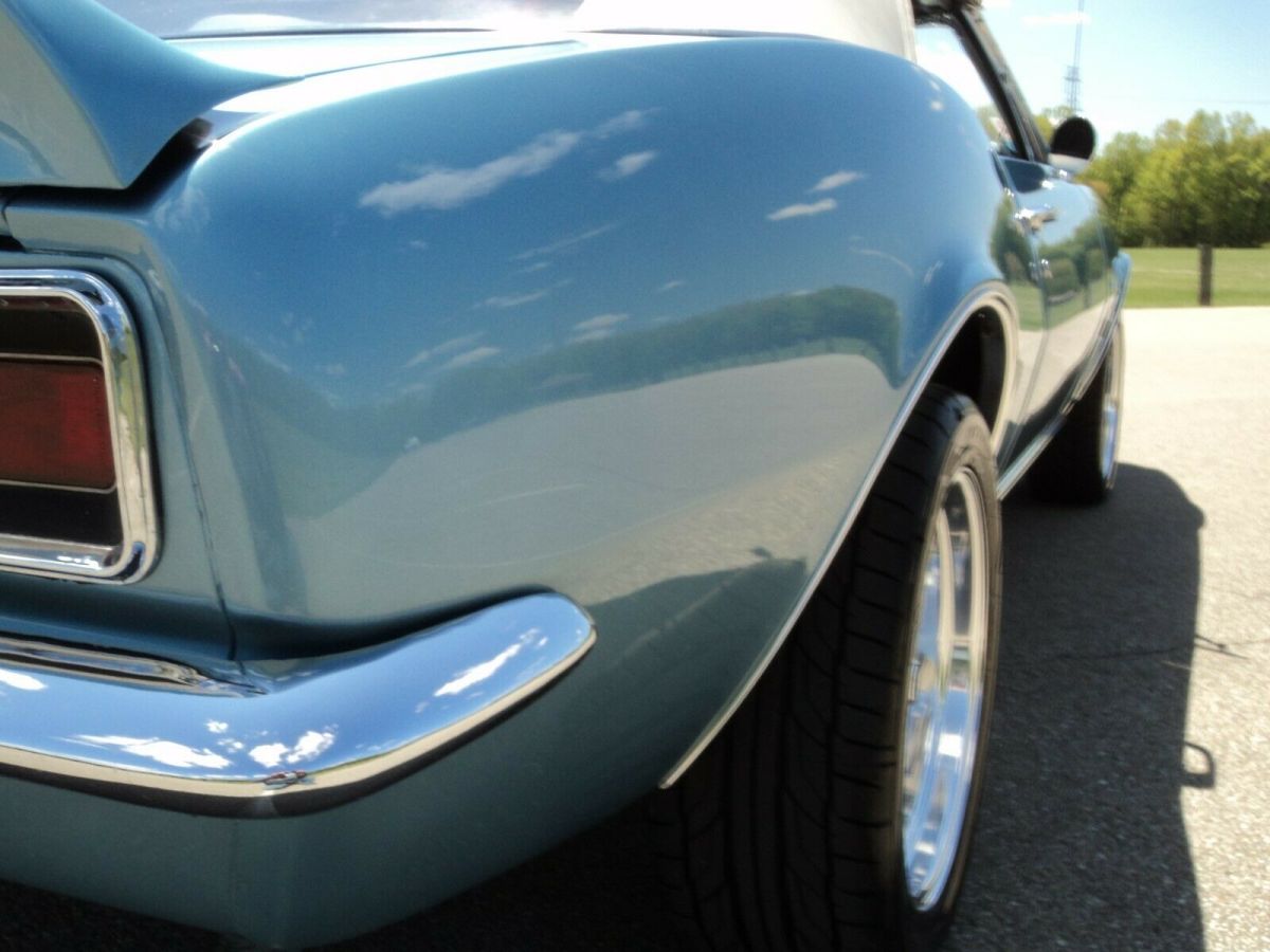 1967 Chevrolet Camaro - photo 12