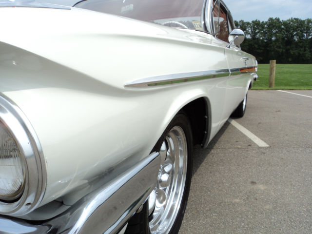 1961 Chevrolet Impala - photo 10