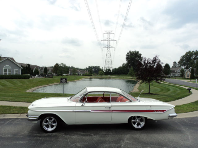 1961 Chevrolet Impala - photo 3