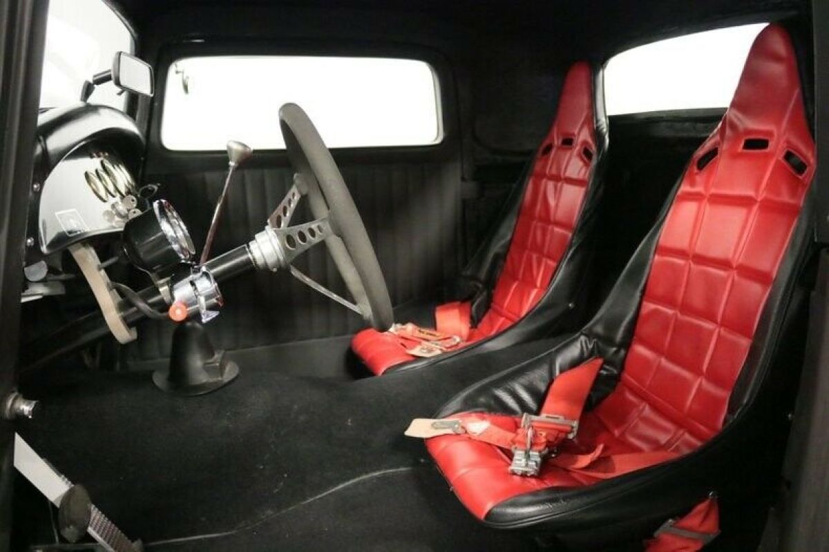 1932 Ford Model A 3 Window Coupe - photo 5