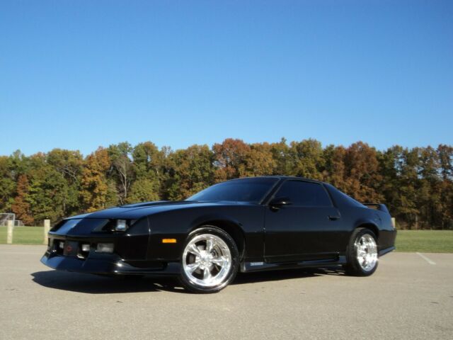 VERY SLICK LS SWAPPED 1991 Z28 CHEVY CAMARO GM IROC 85 86 87 88 89 90 91 92 1991 Chevrolet Camaro Z28