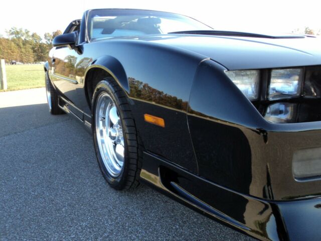 1991 Chevrolet Camaro Z28 - photo 11
