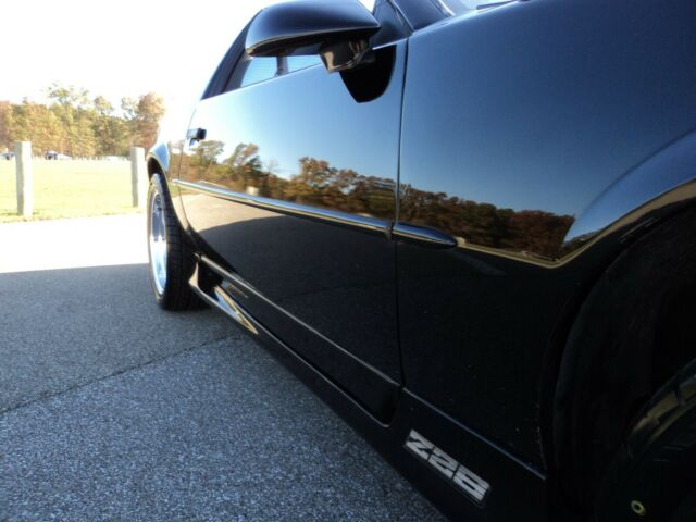 1991 Chevrolet Camaro Z28 - photo 13