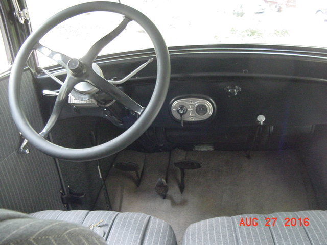 1927 Ford Model T TUDOR - photo 5