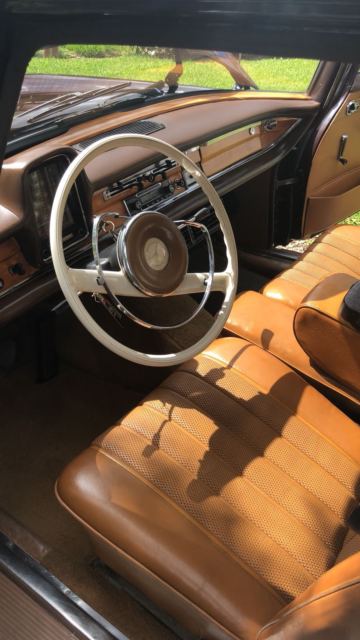1966 Mercedes-Benz 200-Series - photo 9