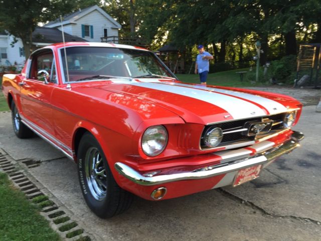1965 Ford Mustang 2+2 - photo 3