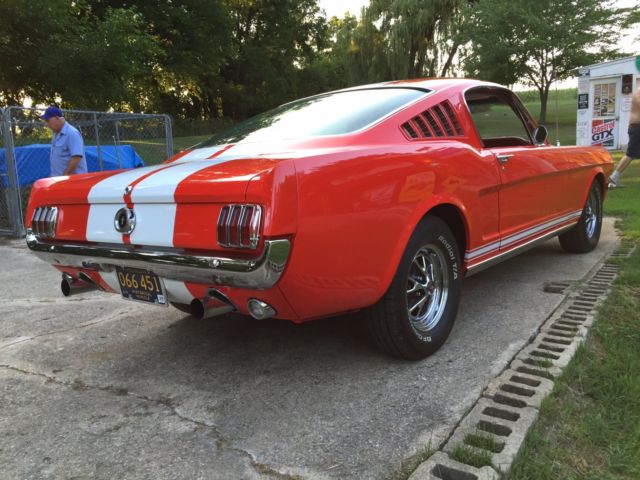 1965 Ford Mustang 2+2 - photo 4