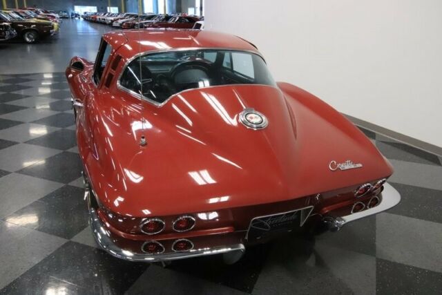 1965 Chevrolet Corvette Sting Ray - photo 11