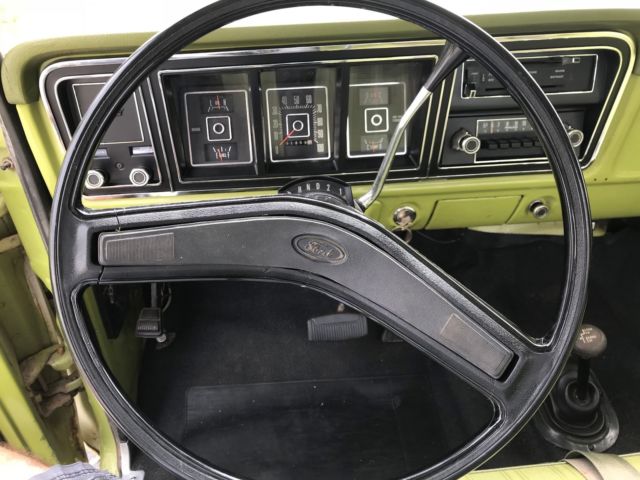 1975 Ford F-250 - photo 11