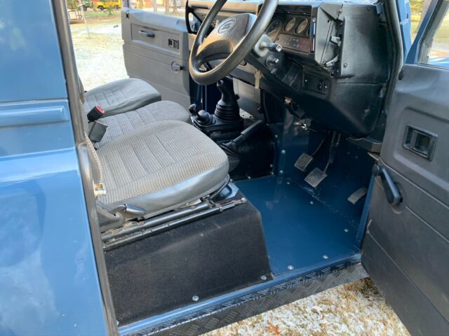 1994 Land Rover Defender - photo 11