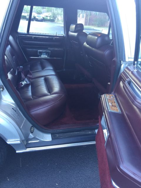 1987 Lincoln Town Car - photo 10