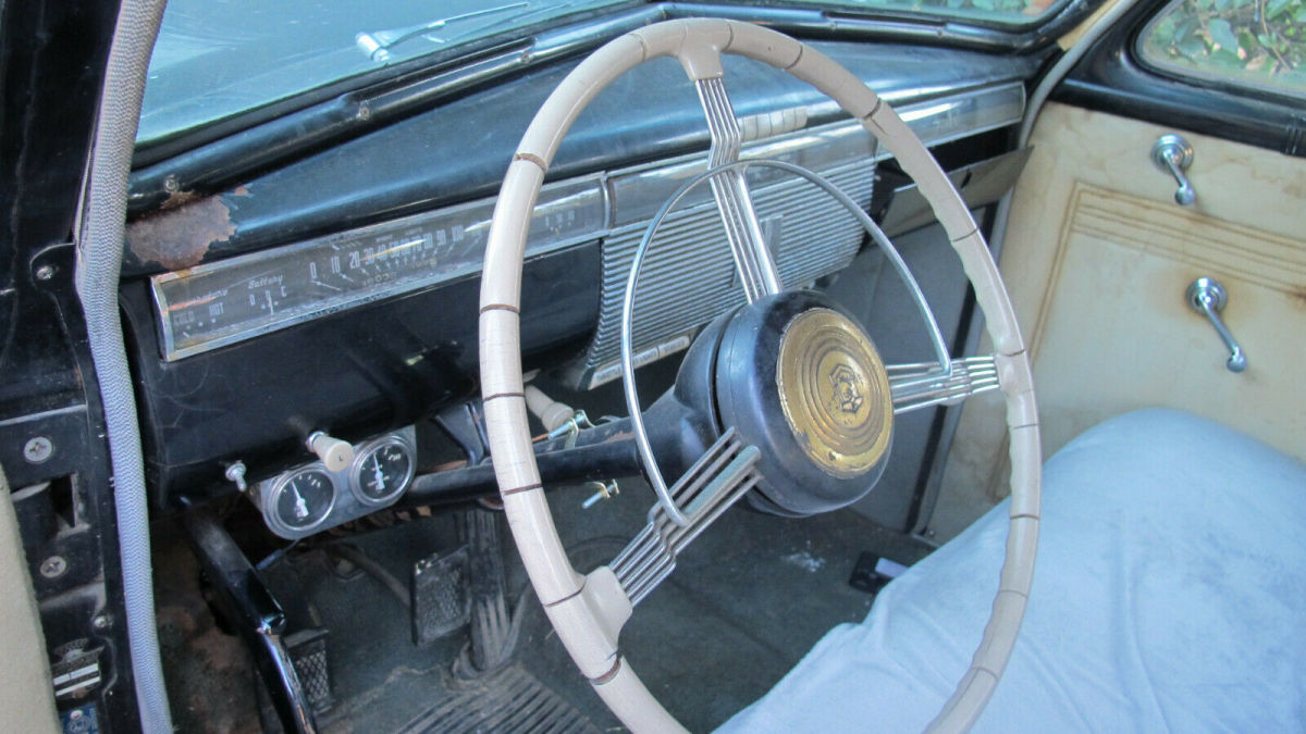1939 Cadillac LaSalle 5 Passanger 4 Door - photo 4