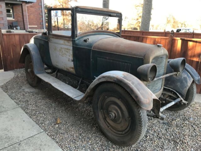 1927 Studebaker Standard Six Country Club Coupe - photo 2