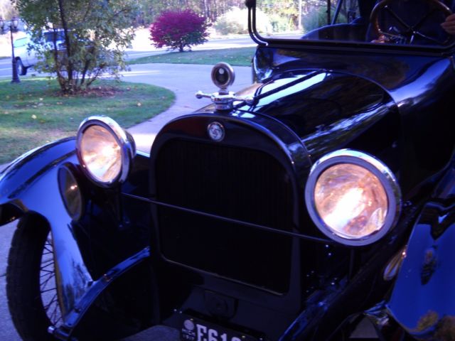 1917 Dodge Touring Car - photo 12
