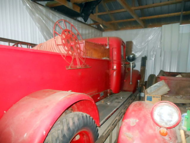 1935 Ford V-8 Fire Truck Dually Pumper - photo 7