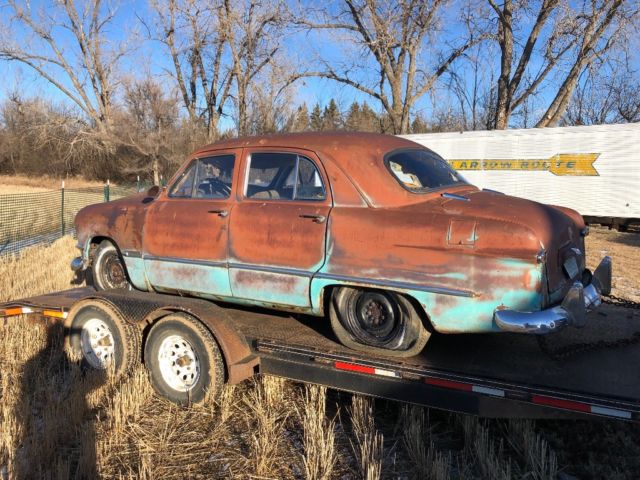 1950 Ford 4 Door Sedan Custom - photo 4