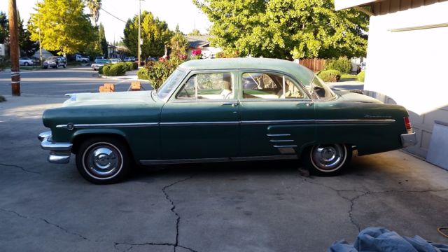 1954 Mercury Monterey 4 Door - photo 3