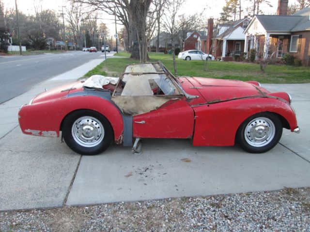 1961 Triumph TR3 - photo 10