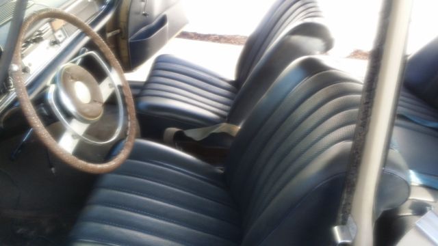 1965 Mercedes-Benz 200-Series - photo 8