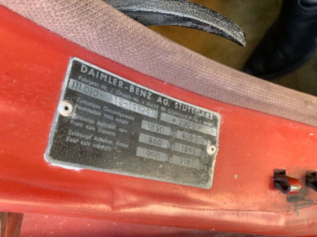 1968 Mercedes-Benz 200-Series - photo 10