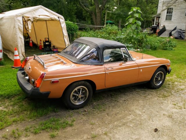 1974 MG MGB Convertible - photo 2