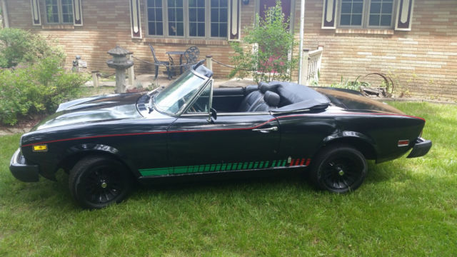 1976 Fiat 124 Spider - photo 2