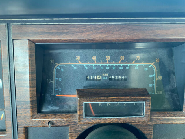 1977 Chrysler New Yorker - photo 7