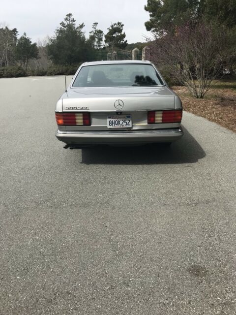 1982 Mercedes-Benz 500-Series - photo 9