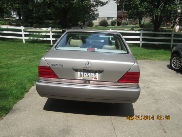 1992 Mercedes-Benz 400-Series - photo 2