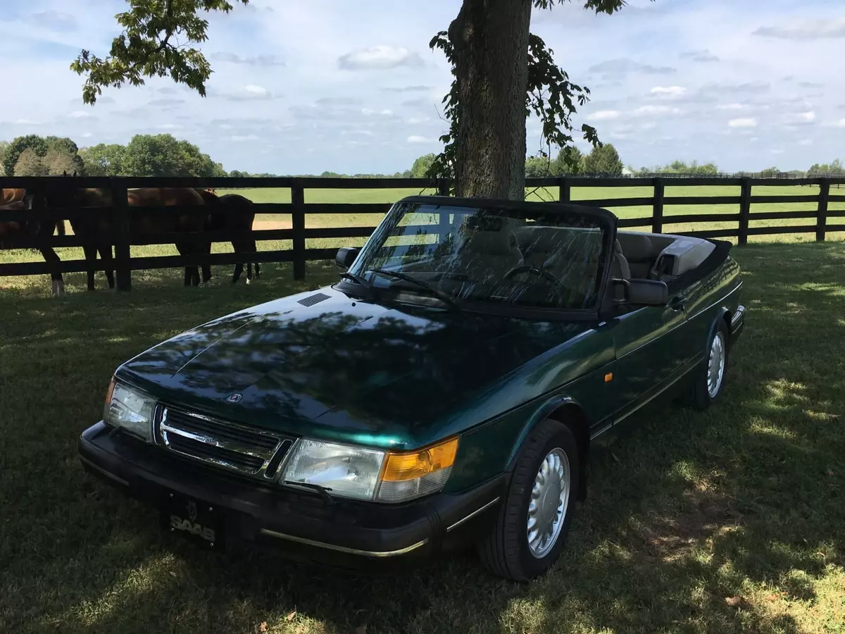 Vintage 1993 Saab 900S Convertible 1993 Saab 900
