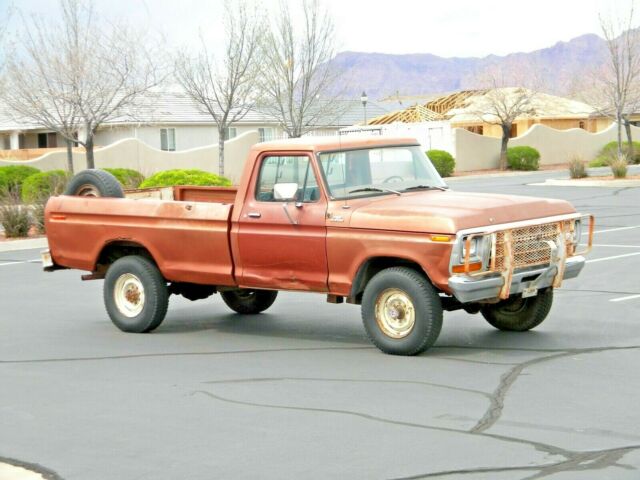 1979 Ford F-250 4X4 Ranch Truck - photo 4