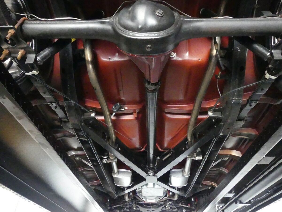 1957 Chevrolet Bel Air Convertible Restomod - photo 8