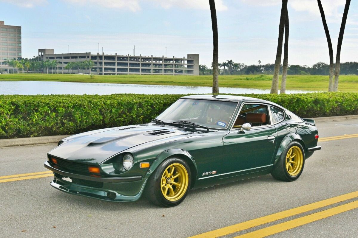 Vintage Bucket Seats- Half Cage- coil overs - SOLID texas rust FREE Nissan 1977 Datsun Z-Series 280Z