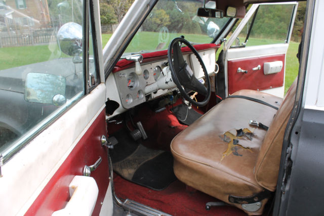 1971 GMC Suburban - photo 11