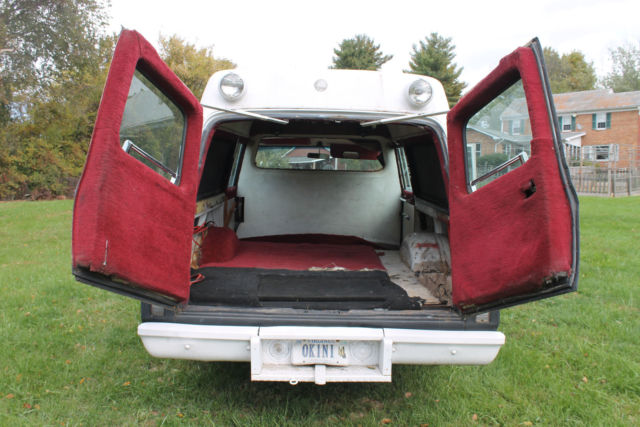 1971 GMC Suburban - photo 4