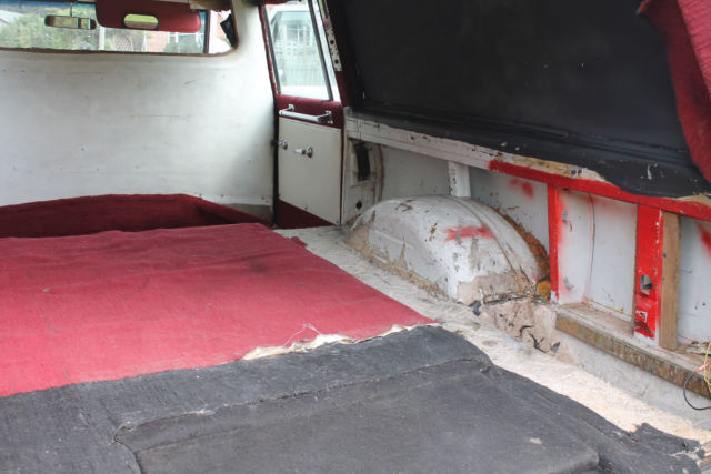1971 GMC Suburban - photo 8