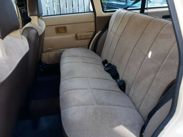 1978 Volvo 240 - photo 10