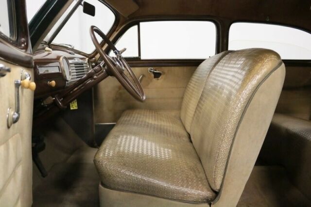 1948 Chevrolet Stylemaster 2 Door Sedan - photo 5