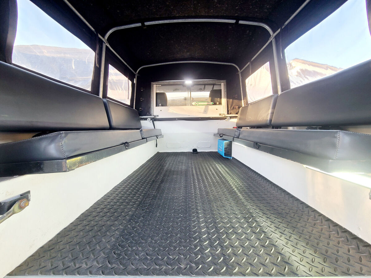 1993 Land Rover Defender - photo 11