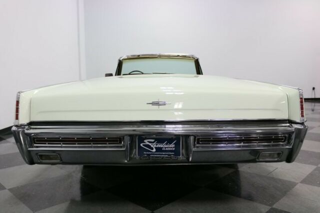 1967 Lincoln Continental Convertible - photo 12