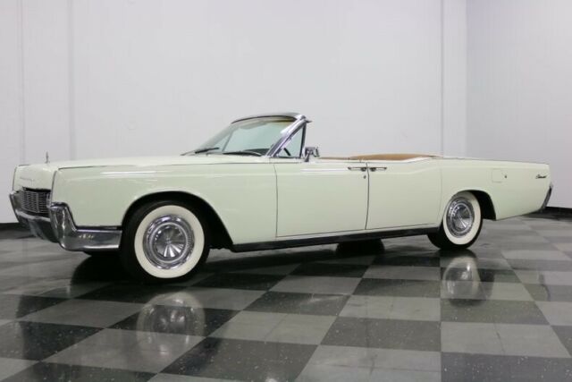 1967 Lincoln Continental Convertible - photo 7