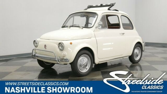 Vintage collector car nice condition 1970 Fiat 500F --