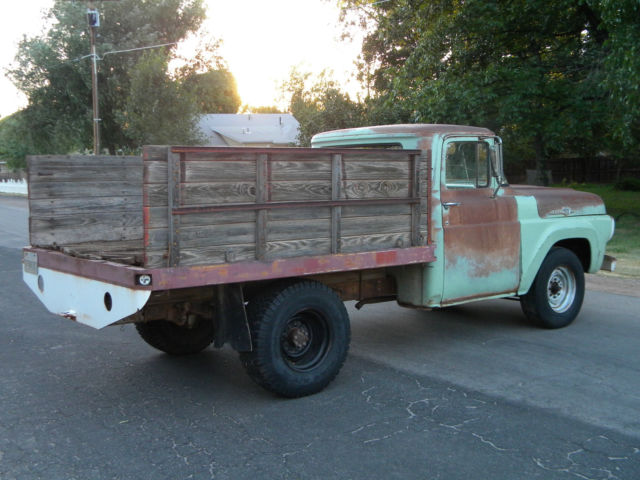 1959 Ford F-250 Stake Bed Ranch Truck - photo 8
