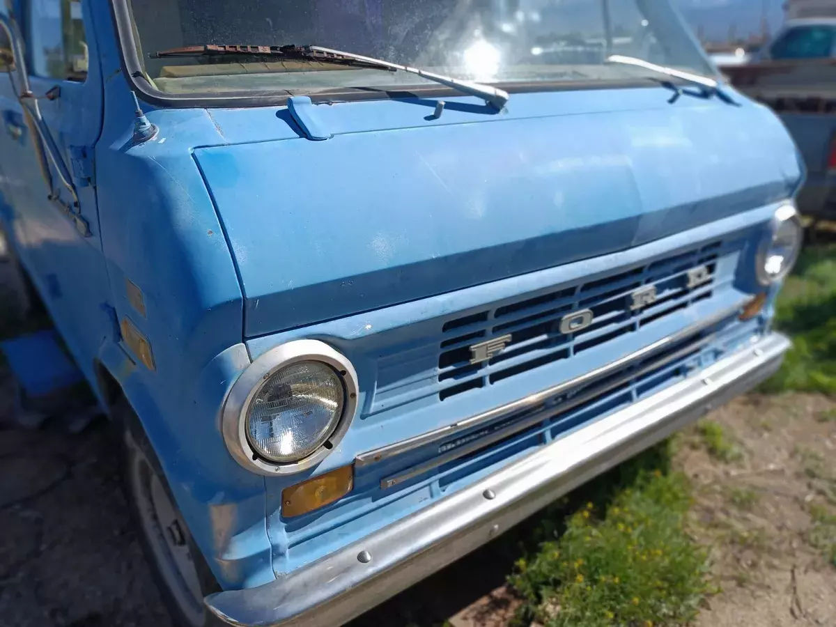 Vintage factory van conversion needs TLC runs good shifts good would replace app 1972 Ford E-Series Van