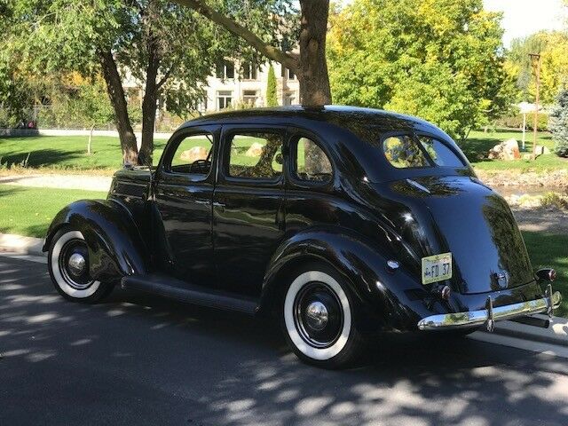 1937 Ford Model 78 - photo 6