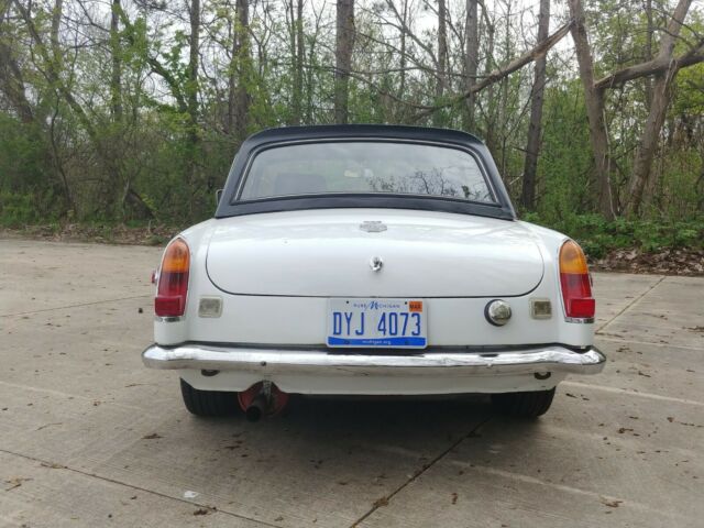 1973 MG MGB Convertible - photo 5